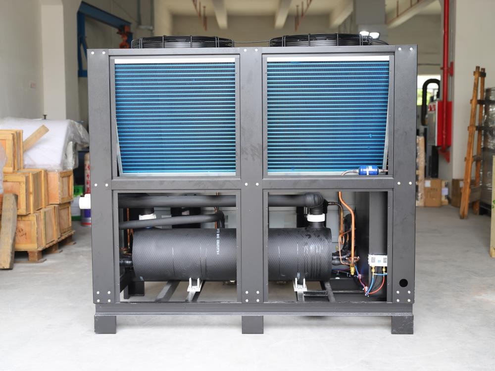 Shell and tube Evaporator